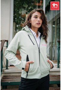 TH Clothes 30181 - Women's softshell jacket with detachable hood and rounded back hem