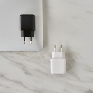 Franklin Wall Charger rABS 20W. USB-C and USB-A Fast charging - Aodaci ACB002