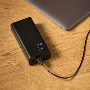 Hertz Powerbank rABS 30 000mAh. LED display. 30W Charges laptop - Aodaci APW006
